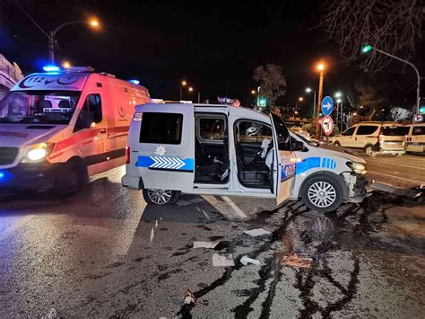 A­K­ ­P­a­r­t­i­ ­G­e­n­e­l­ ­M­e­r­k­e­z­i­ ­ö­n­ü­n­d­e­ ­k­a­z­a­ ­2­ ­p­o­l­i­s­ ­y­a­r­a­l­ı­ ­-­ ­Y­a­ş­a­m­ ­H­a­b­e­r­l­e­r­i­
